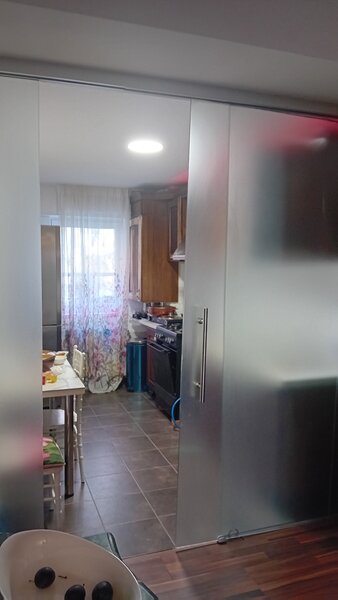 Splaiul Unirii 9, intre Sect.3 si Popesti Leordeni
