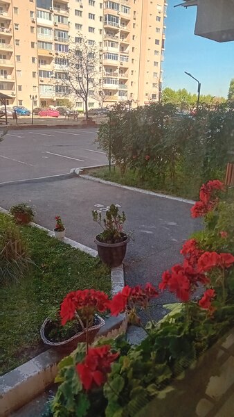 Splaiul Unirii 9, intre Sect.3 si Popesti Leordeni
